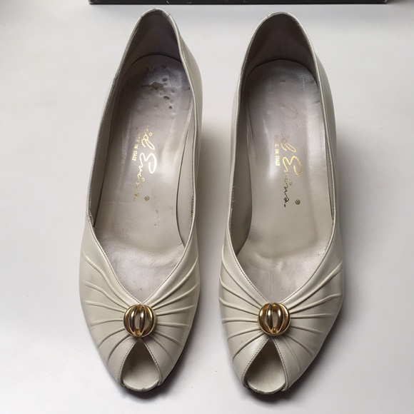 Vintage David Evian Peep Ivory Shoes - Picture 6 of 8